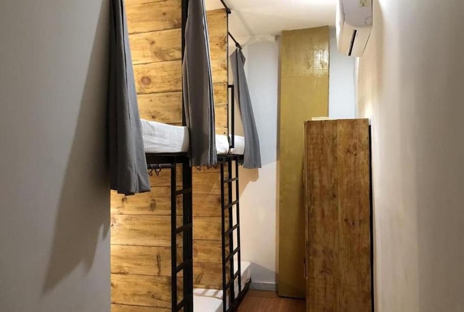 Hot - House Of Travellers Taj View Hostel Агра Екстериор снимка